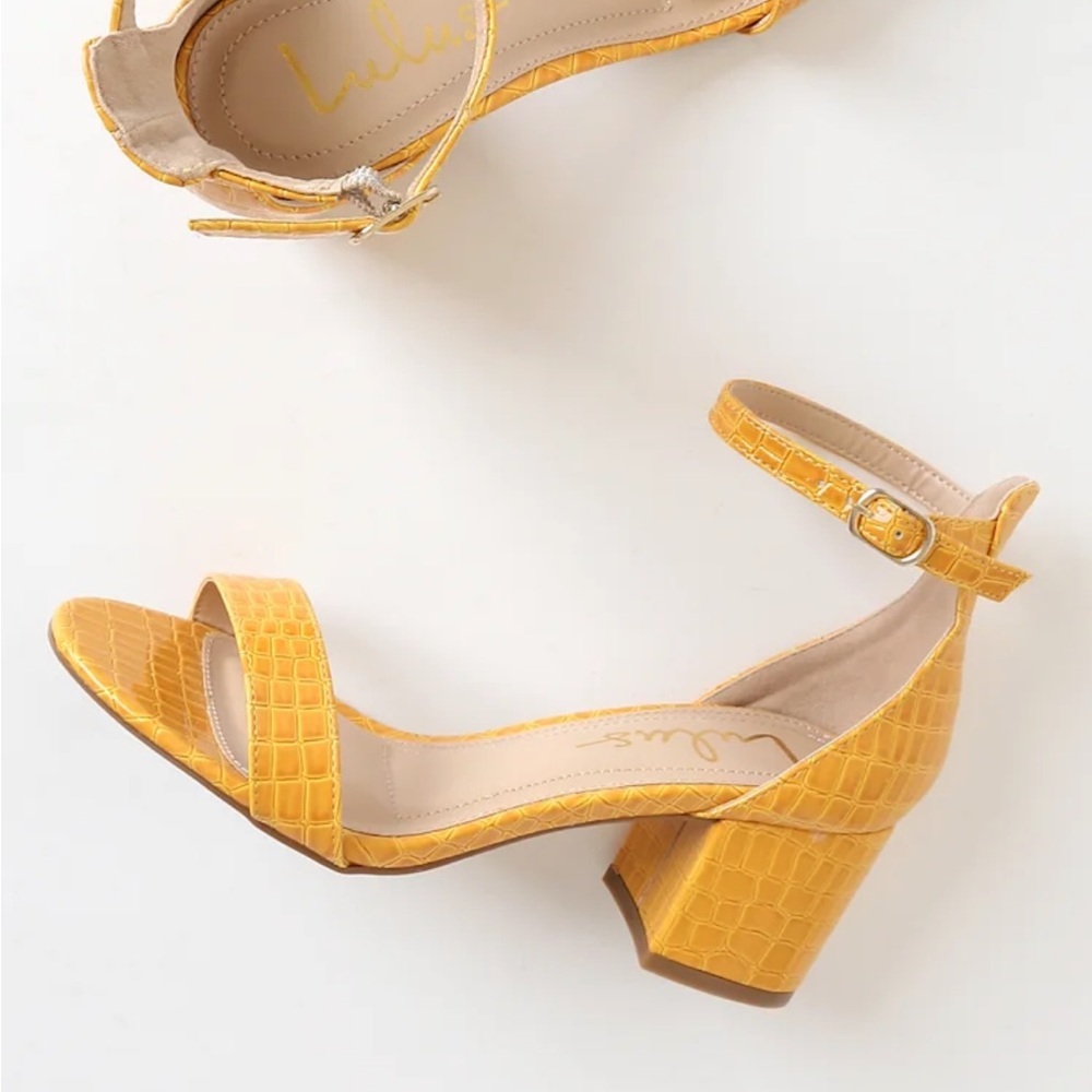 Lulus Harper Crocodile Embossed Sandals - Picture 4 of 9